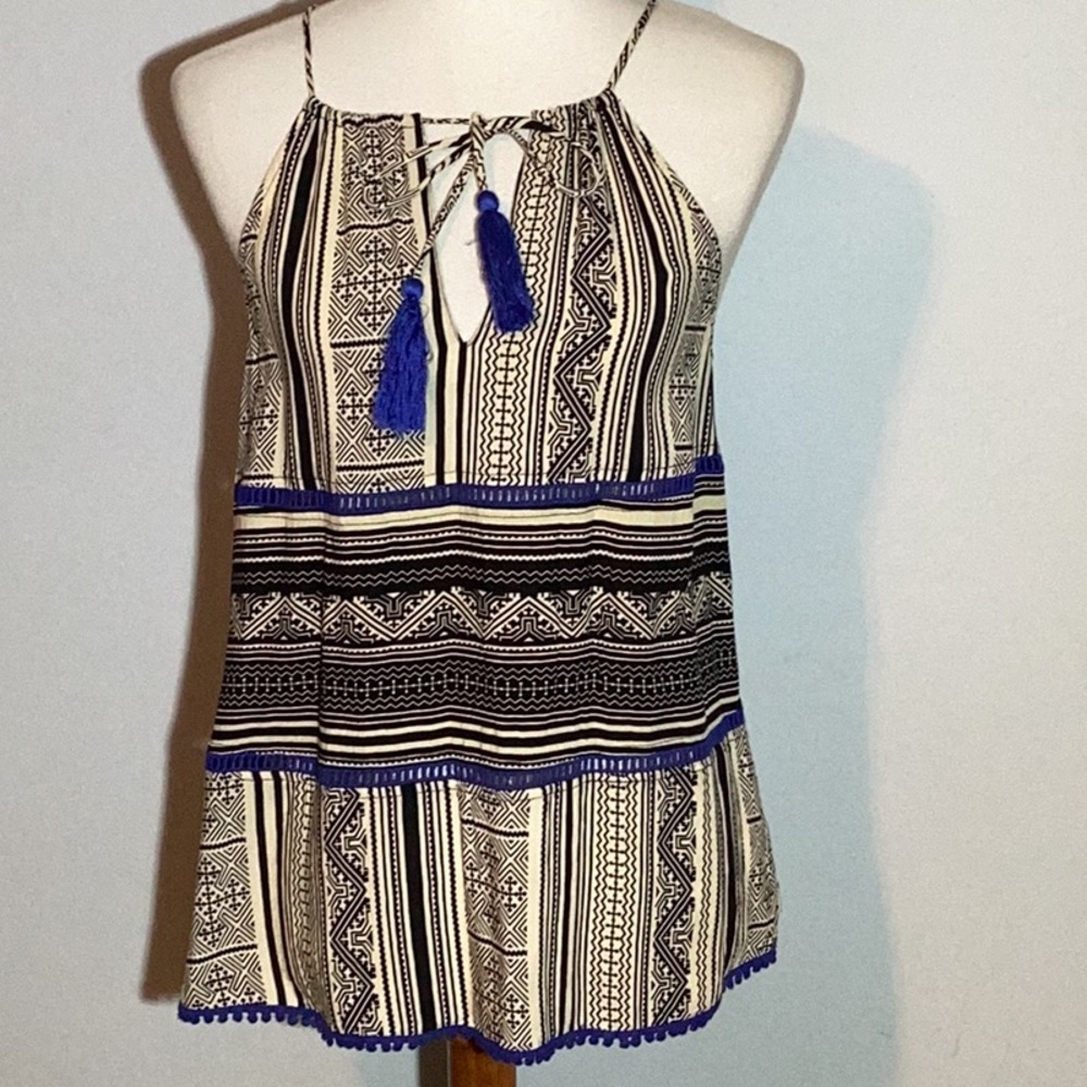 THML spaghetti strap,racerback top, open weave accent,fringe&tassels,loose fit,M